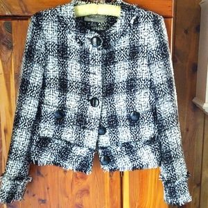 Mac and Jac plaid raw edge jacket.  Size L Black and white